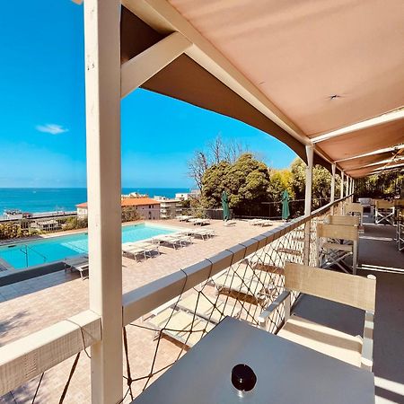 Hotel Mediterraneo Cavi di Lavagna Ngoại thất bức ảnh